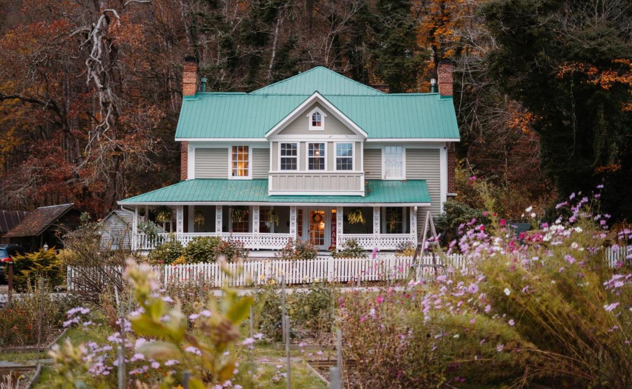 The Mast Farm Inn Banner Elk Bagian luar foto