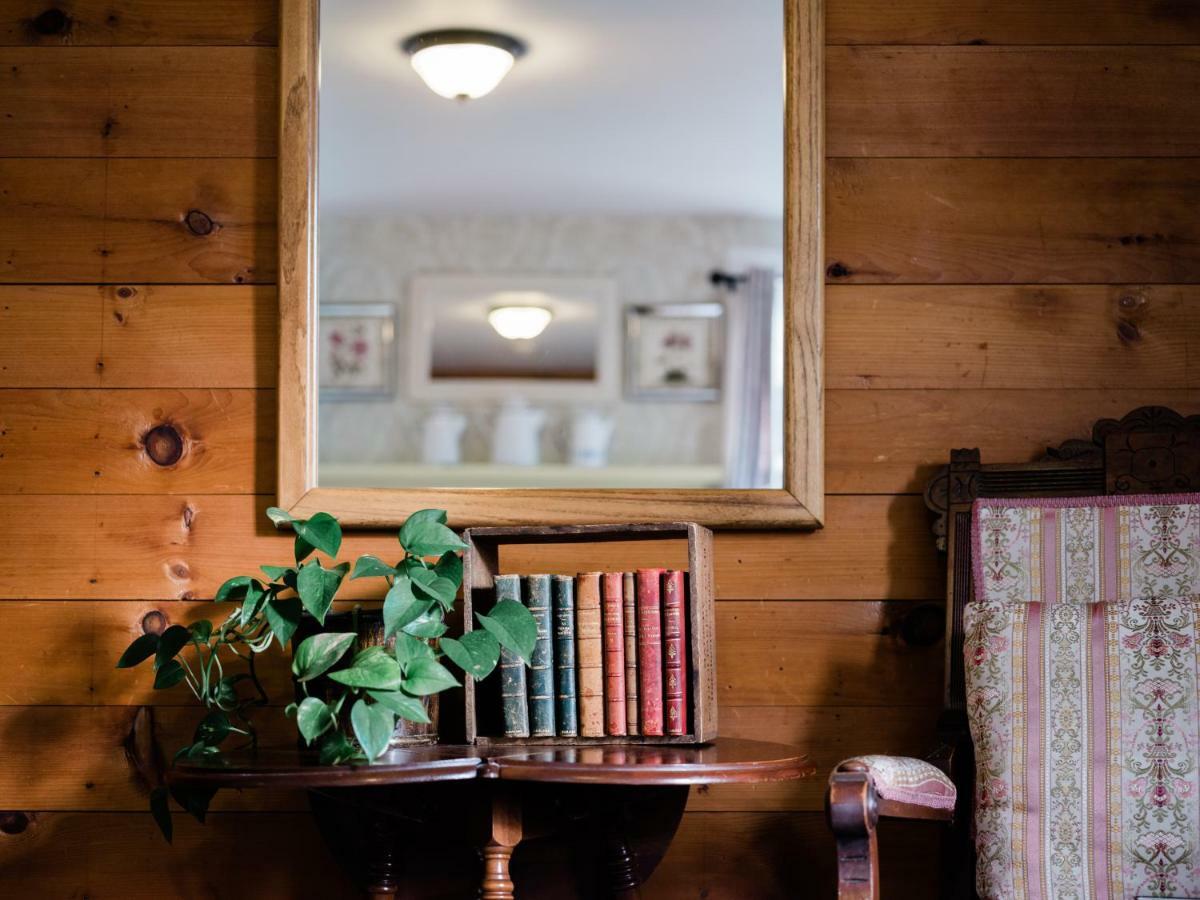 The Mast Farm Inn Banner Elk Bagian luar foto